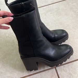 Zara boots 👢
